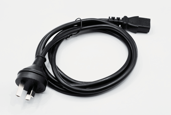 IEC Lead 0.5 Metre - Image 3